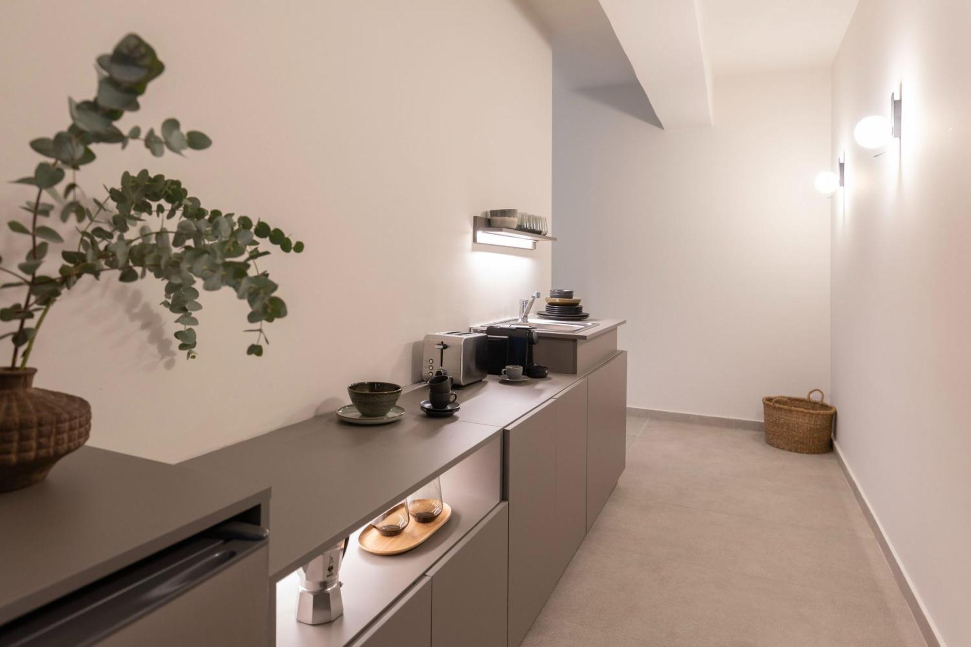 Celestial Athens Suites At Praxitelous Εξωτερικό φωτογραφία