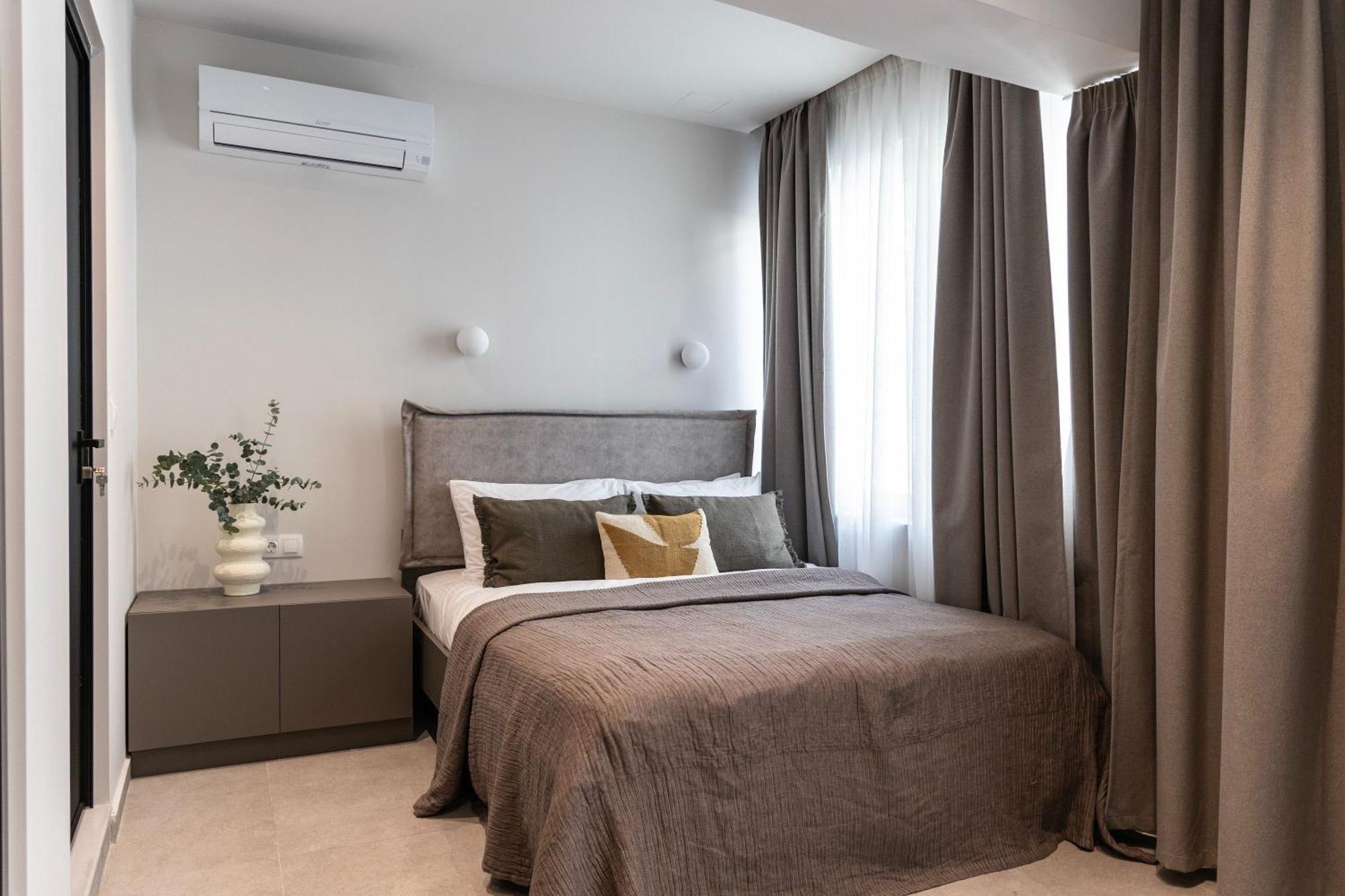 Celestial Athens Suites At Praxitelous Εξωτερικό φωτογραφία
