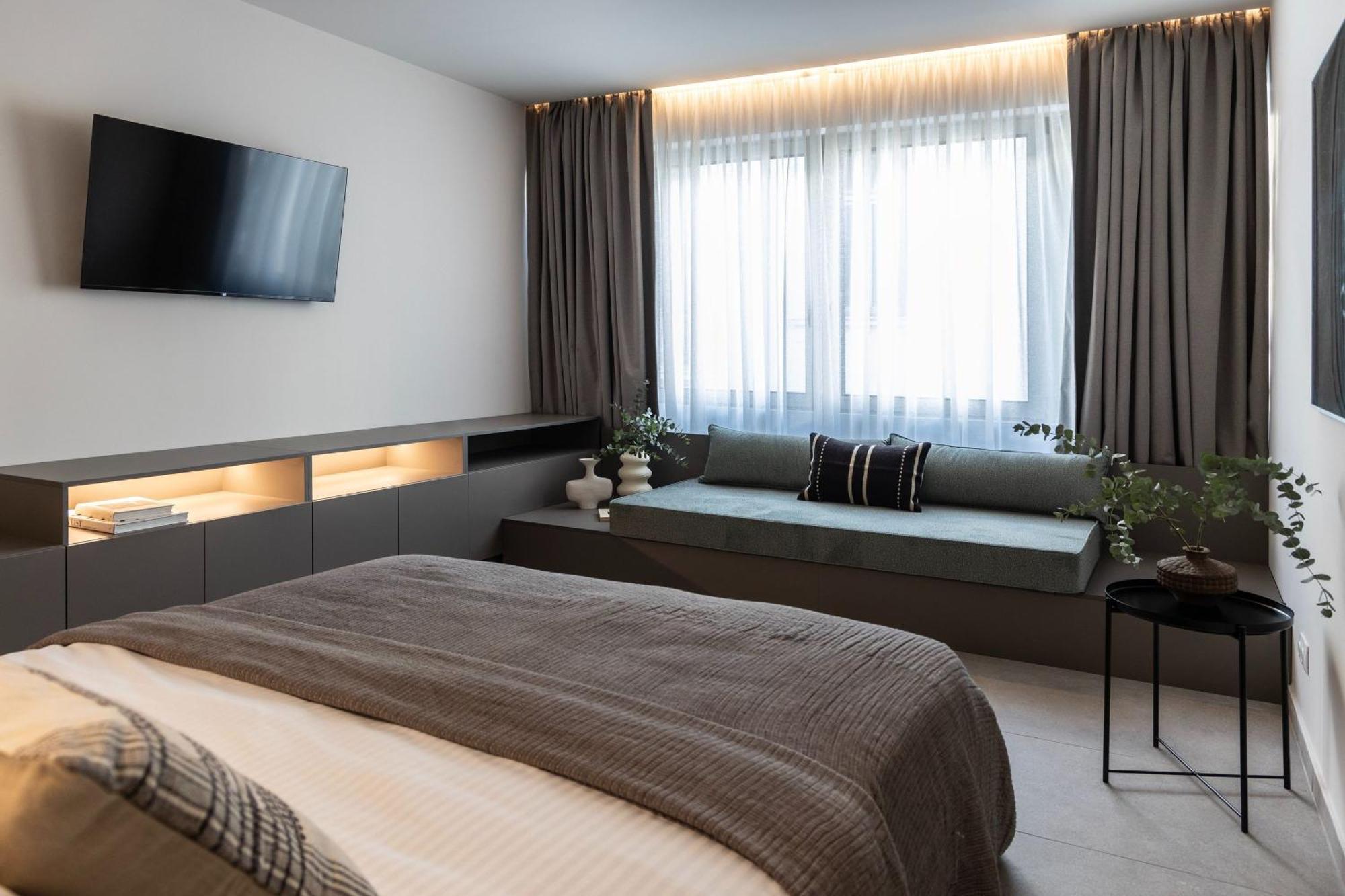 Celestial Athens Suites At Praxitelous Εξωτερικό φωτογραφία