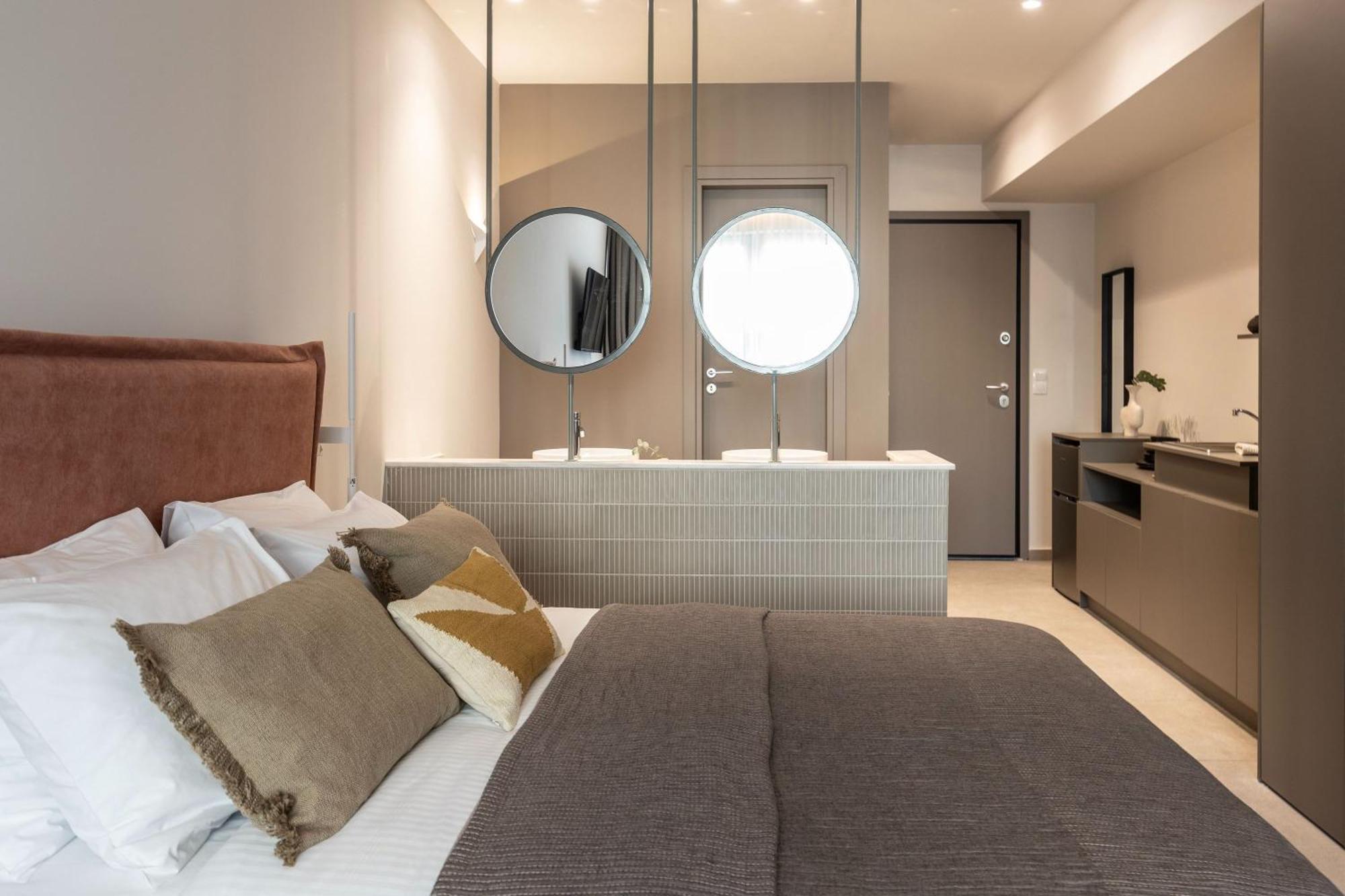 Celestial Athens Suites At Praxitelous Εξωτερικό φωτογραφία